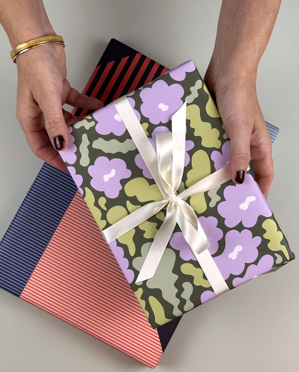 Geschenkpapier Flower Meadow – Bild 3